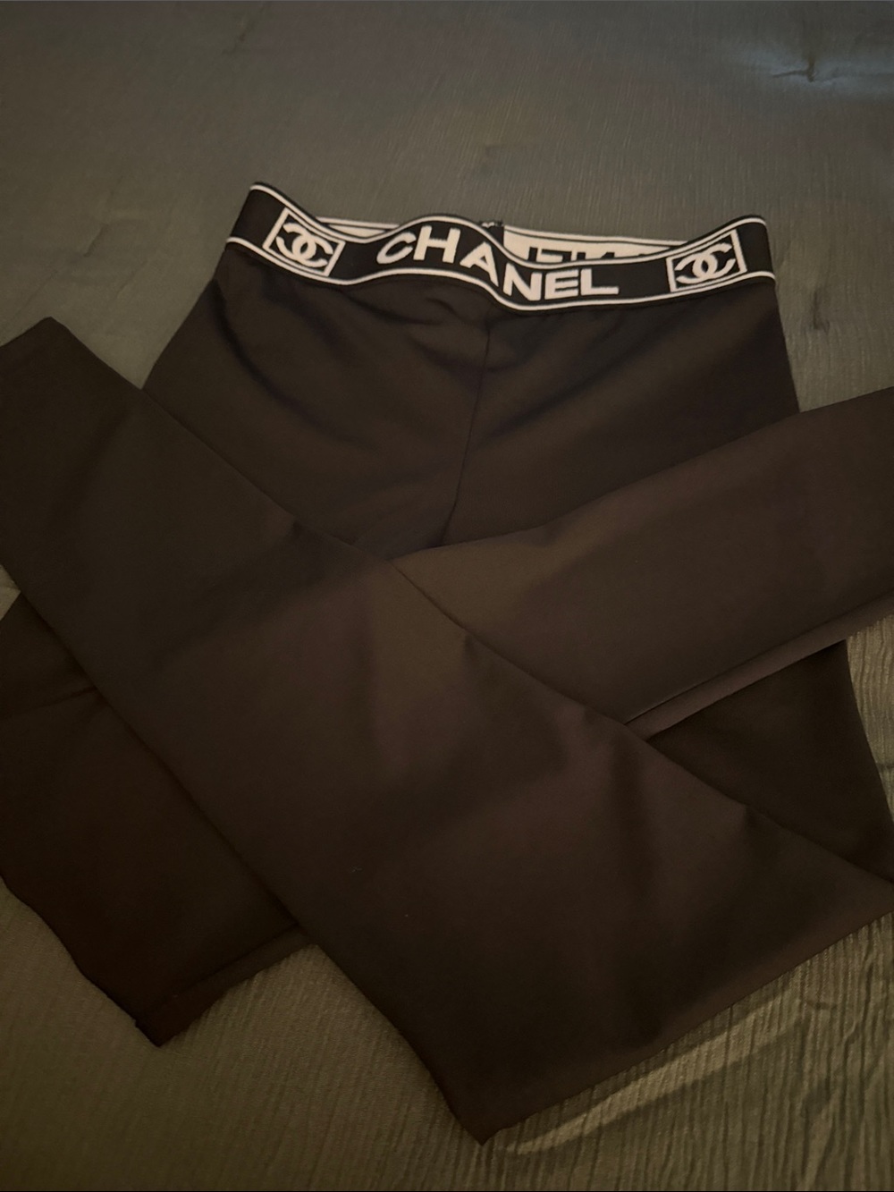CHANEL Black Logo Elastic-Waist skinny leggings